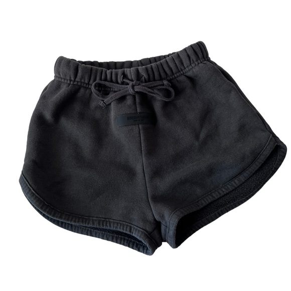 Essentials Pants - Essentials Shorts